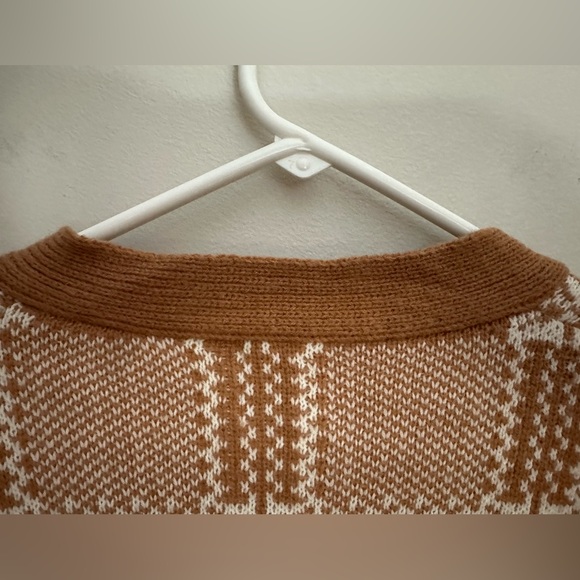 Princess Polly Cardigan Size Small Tan and White EUC - Picture 9 of 10